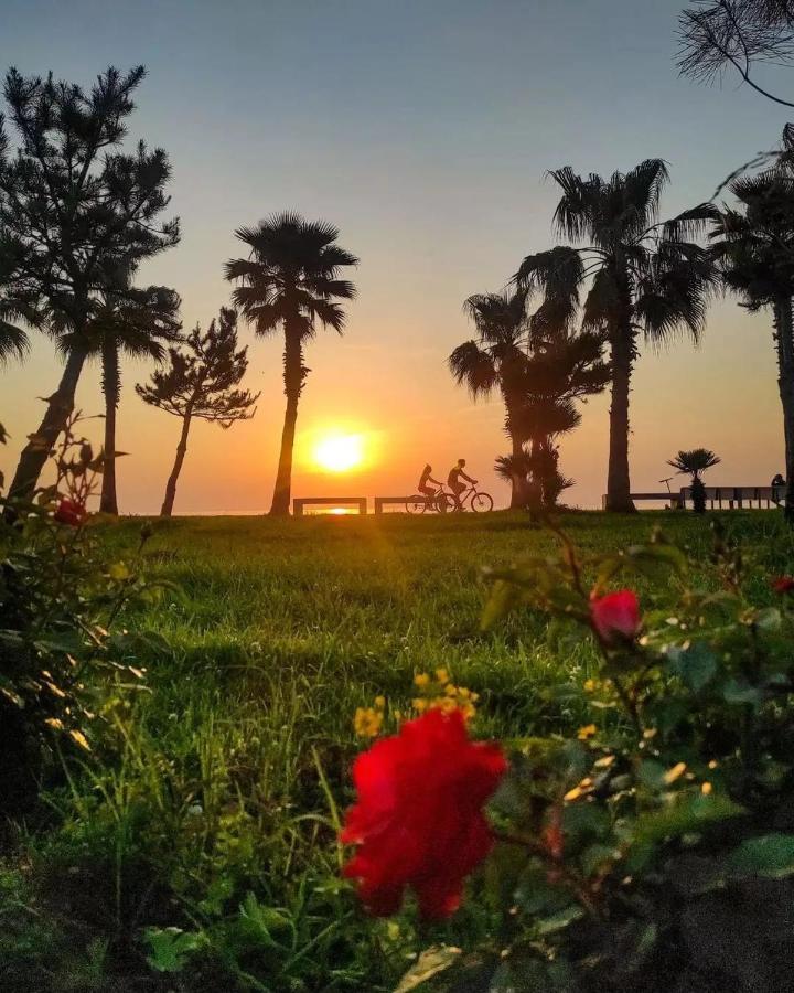 Orbi City Batumi With Sea View מראה חיצוני תמונה